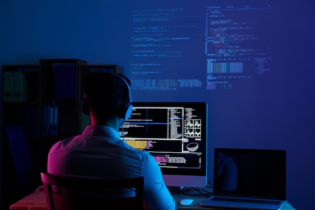 أكرم الصبري